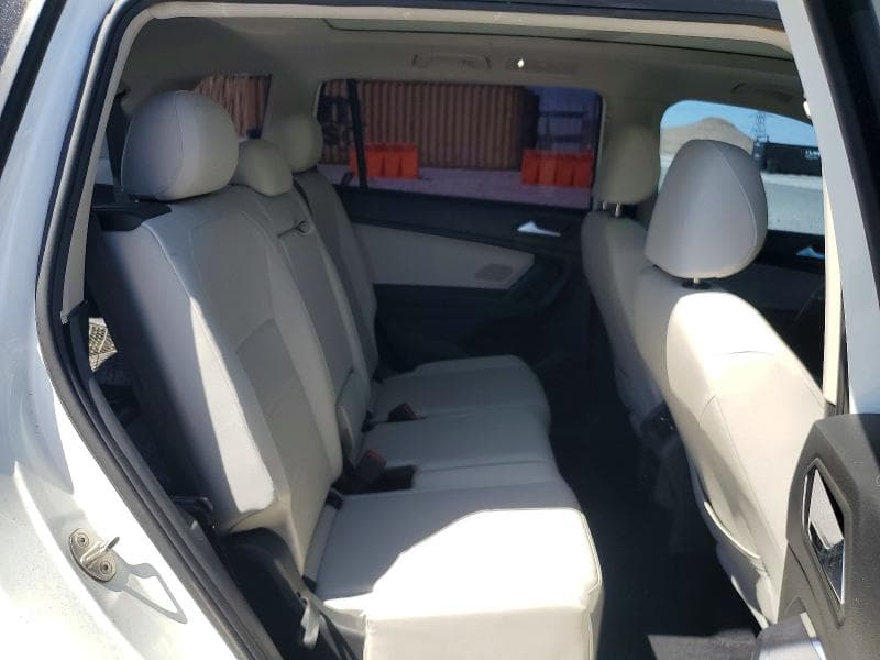 2021 VOLKSWAGEN TIGUAN SE 11