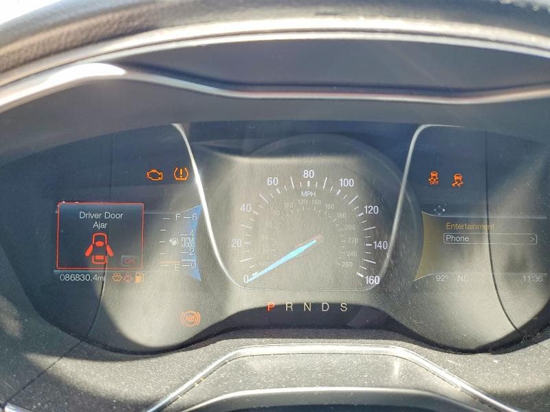 2017 FORD FUSION SE 9