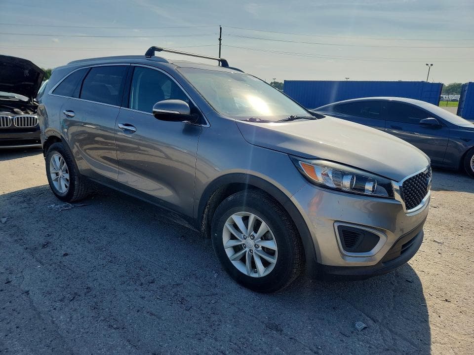 2018 KIA SORENTO LX 4
