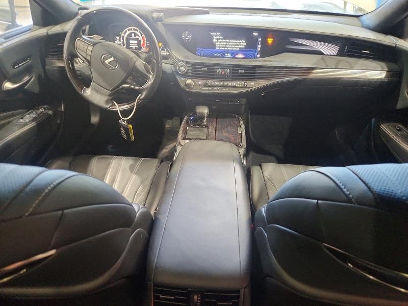 2018 LEXUS LS 500 8