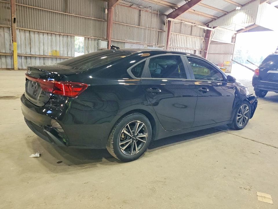 2024 KIA FORTE LXS 3