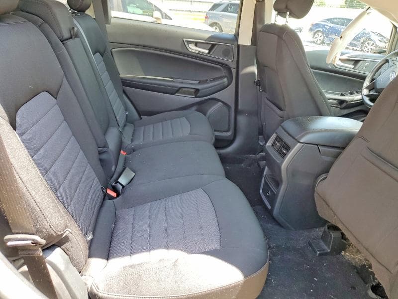 2021 FORD EDGE SE 11