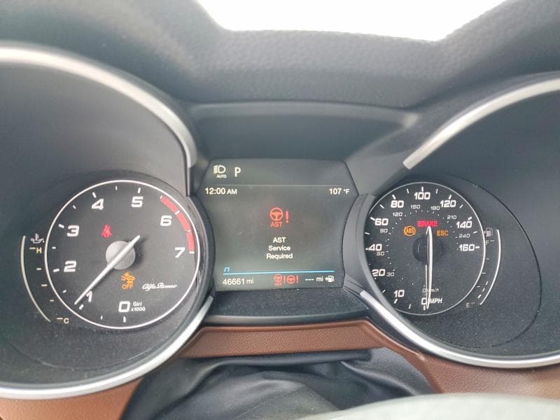 2020 ALFA ROMEO STELVIO 9