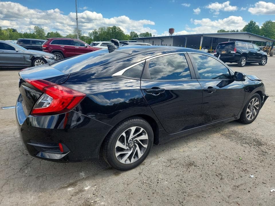 2017 HONDA CIVIC EX 3