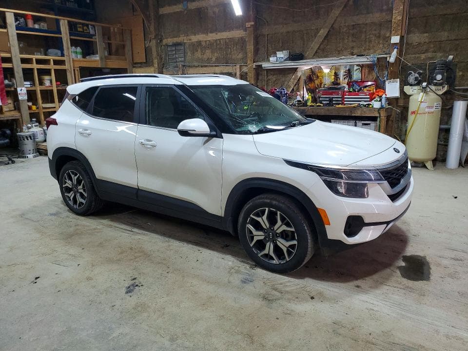 2021 KIA SELTOS EX 4