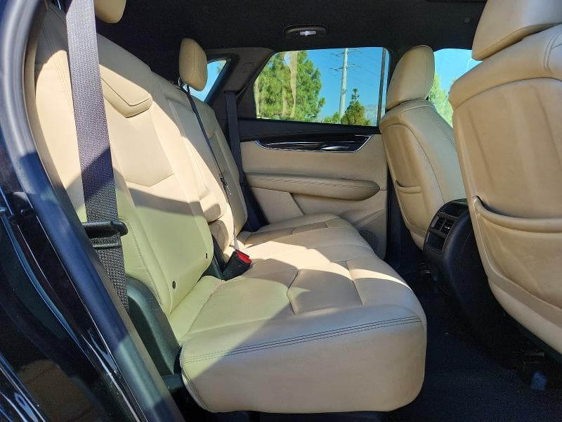 2017 CADILLAC XT5 11