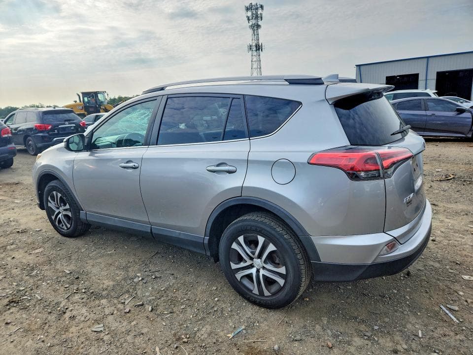2017 TOYOTA RAV4 LE 2