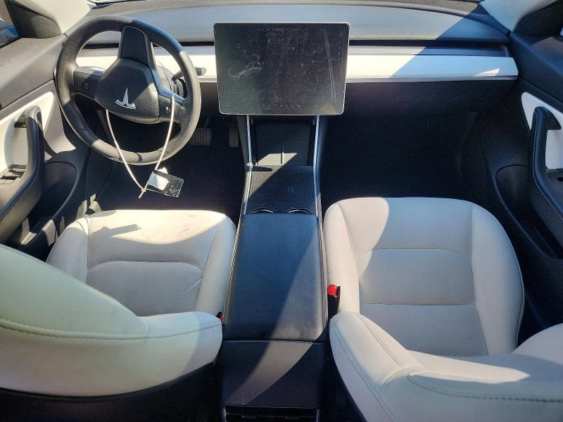 2020 TESLA MODEL 3 8