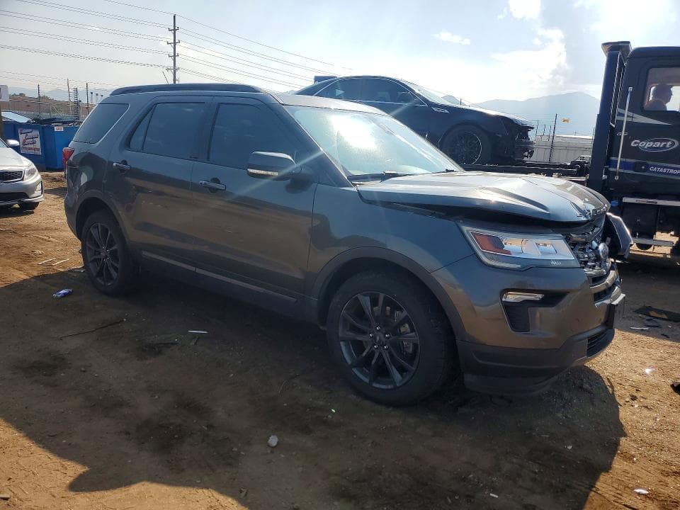 2018 FORD EXPLORER XLT 4