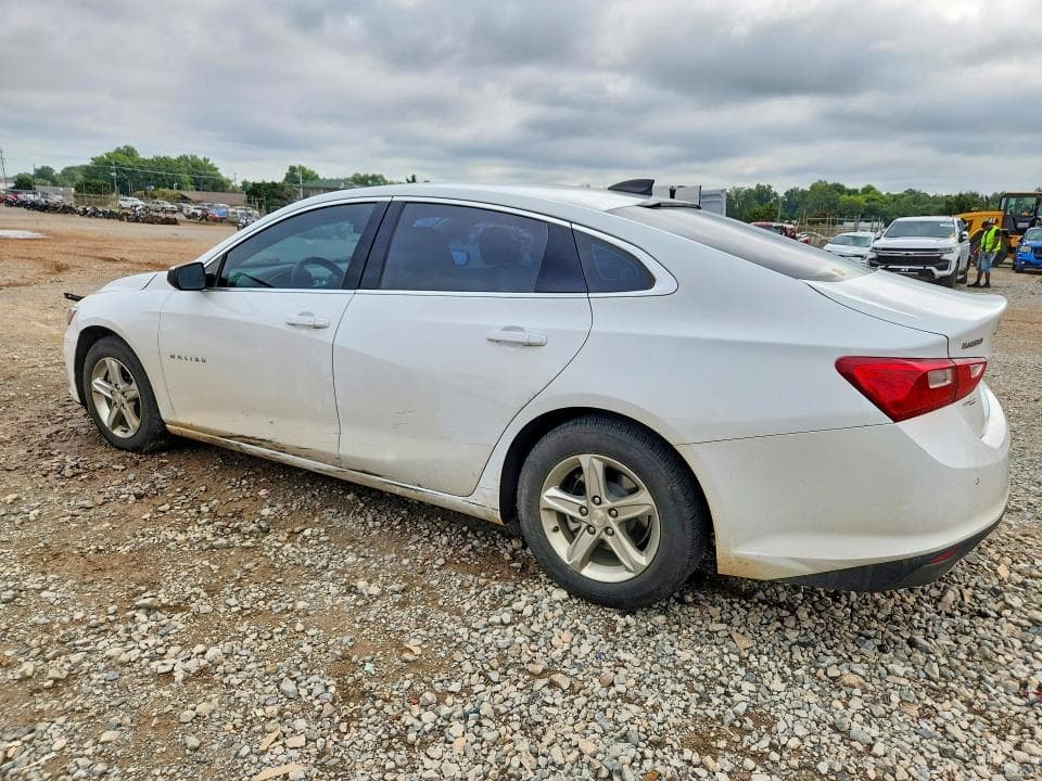 2024 CHEVROLET MALIBU LS 2