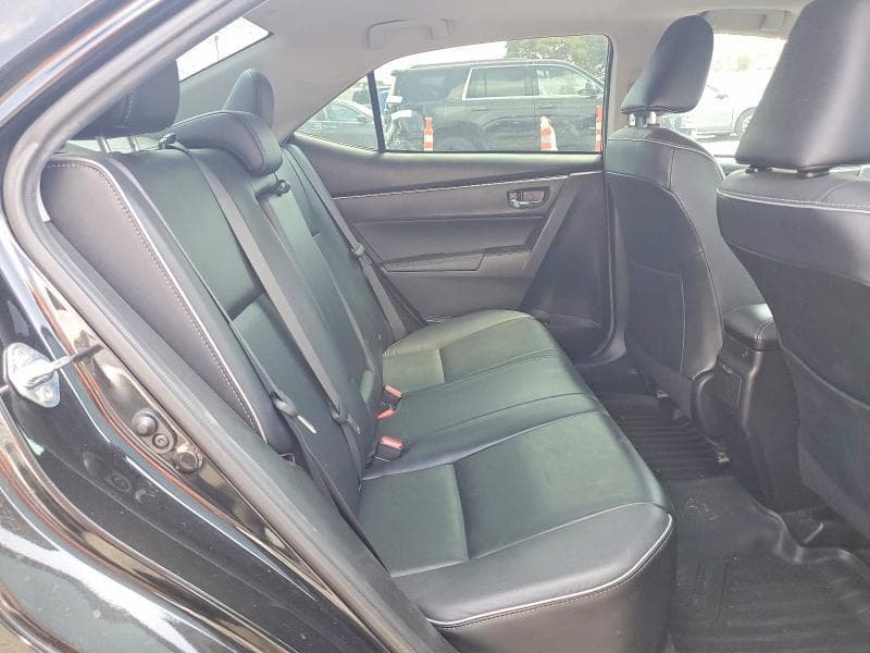 2017 TOYOTA COROLLA XLE 10