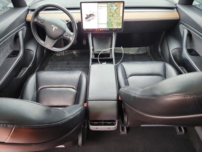 2018 TESLA MODEL 3 8