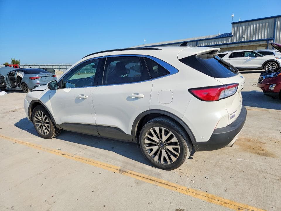 2020 FORD ESCAPE TITANIUM 2