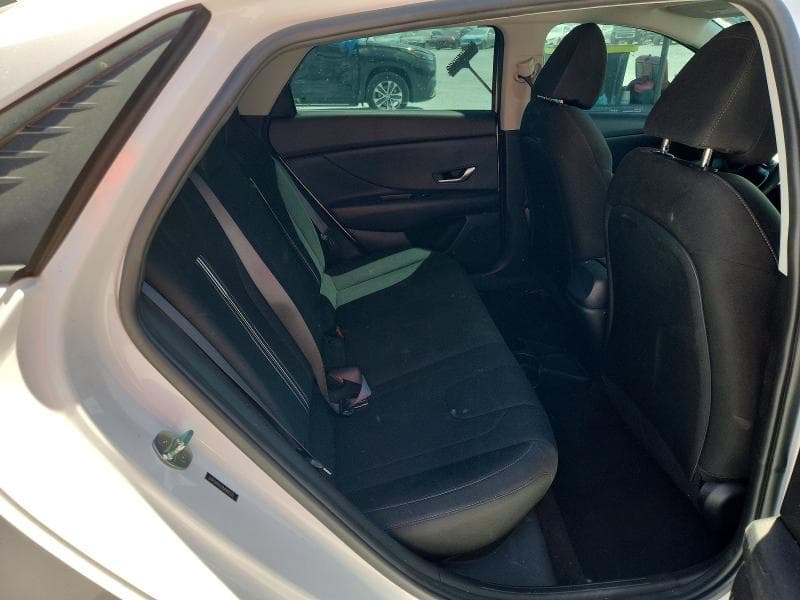 2021 HYUNDAI ELANTRA SEL 10