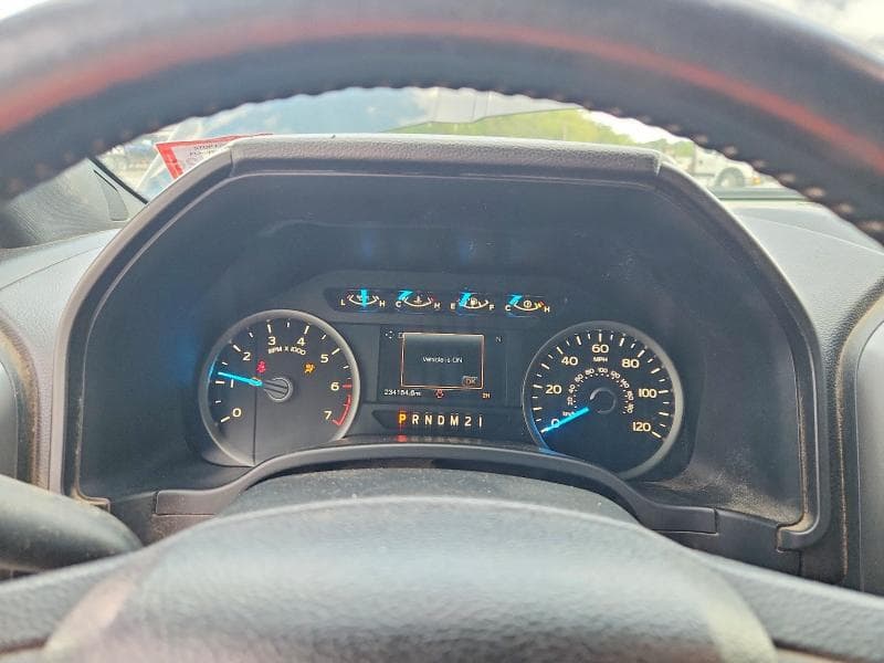 2017 FORD F150 SUPERCREW 9