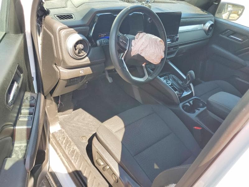 2025 CHEVROLET COLORADO LT 8