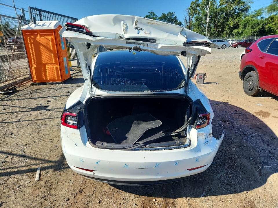 2019 TESLA MODEL 3 6