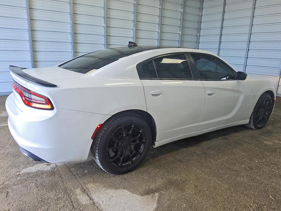 2017 DODGE CHARGER SXT 3