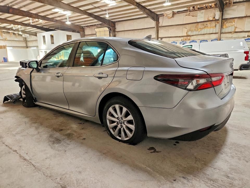 2021 TOYOTA CAMRY LE 2