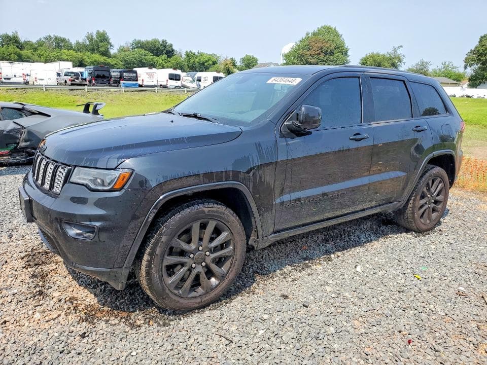 2022 JEEP GRAND CHEROKEE LAREDO E - 1