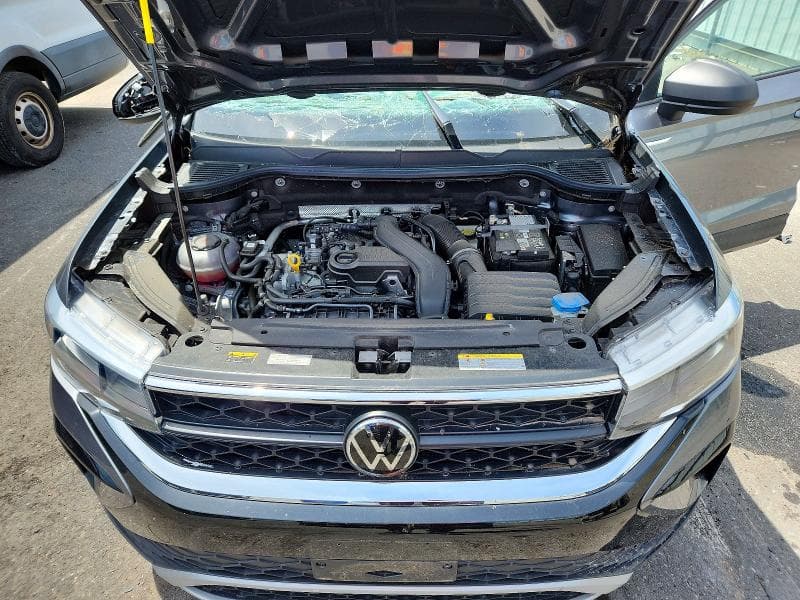 2024 VOLKSWAGEN TAOS S S 11