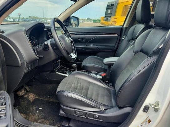 2020 MITSUBISHI OUTLANDER SE 7