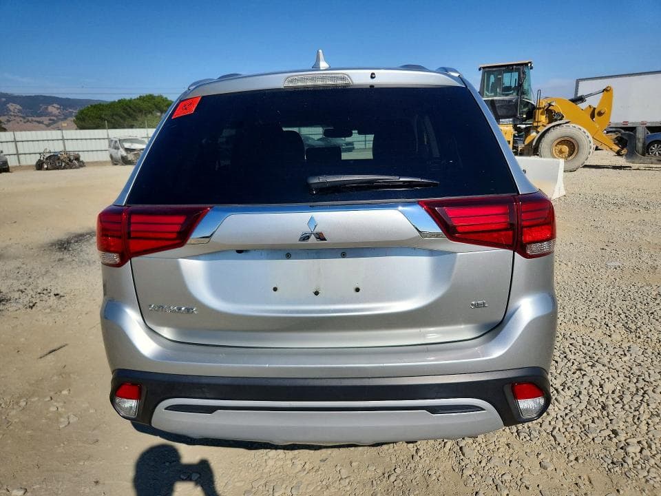 2020 MITSUBISHI OUTLANDER SE 6