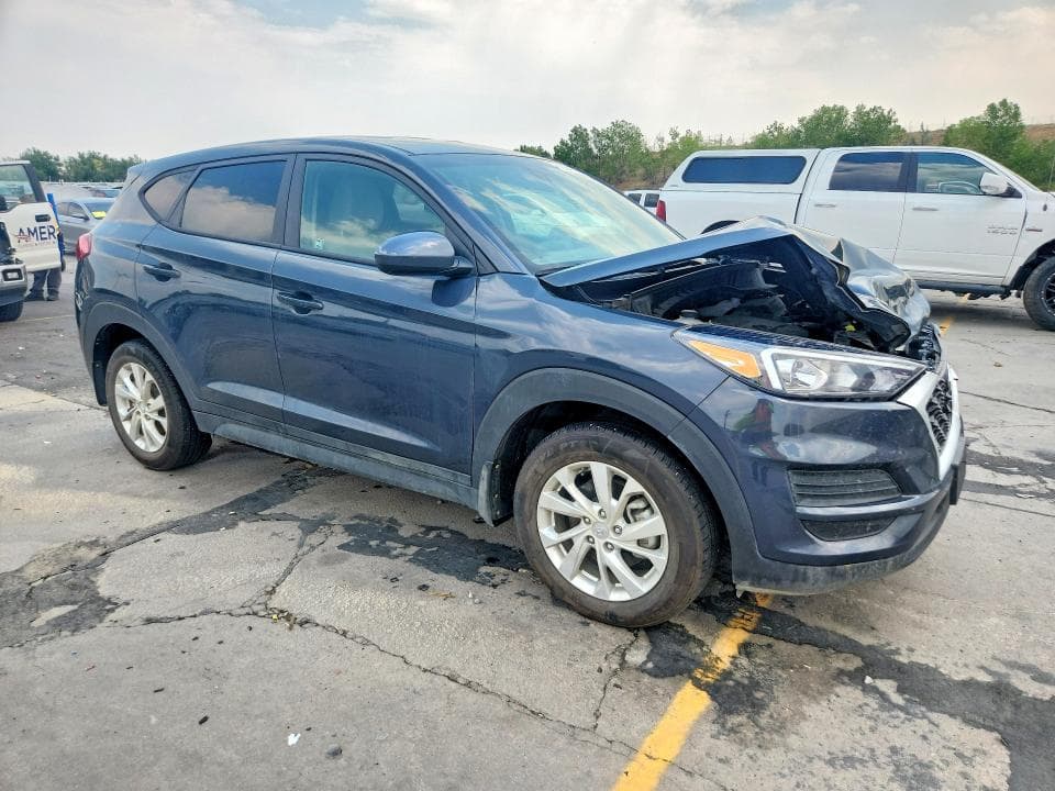 2019 HYUNDAI TUCSON SE 4
