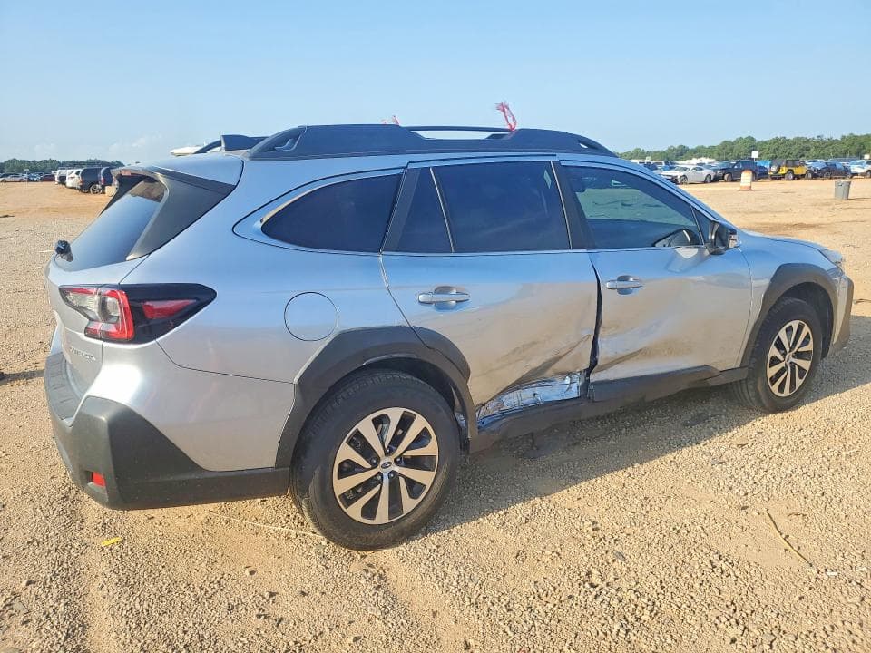 2023 SUBARU OUTBACK PREMIUM 3