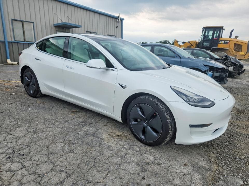 2020 TESLA MODEL 3 4