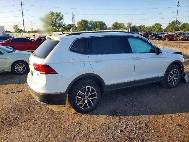2021 VOLKSWAGEN TIGUAN SE 3