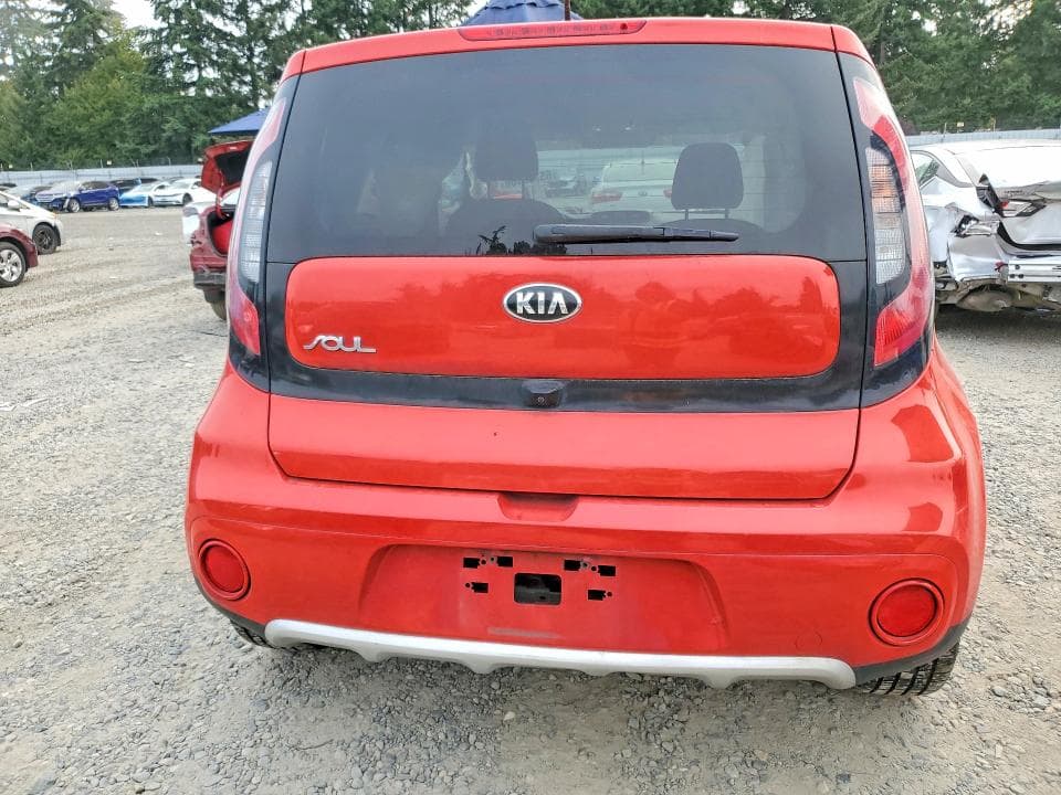 2018 KIA SOUL + 6