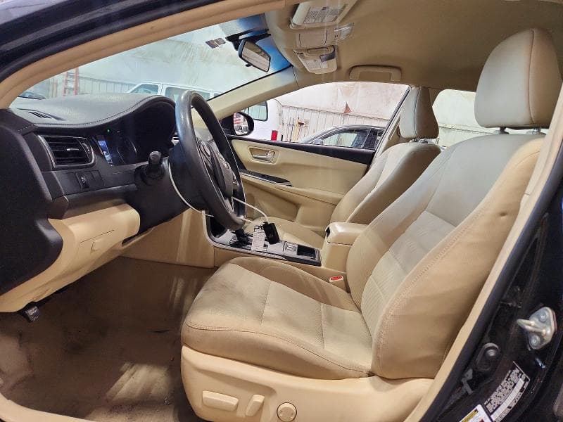 2017 TOYOTA CAMRY HYBRID LE 7