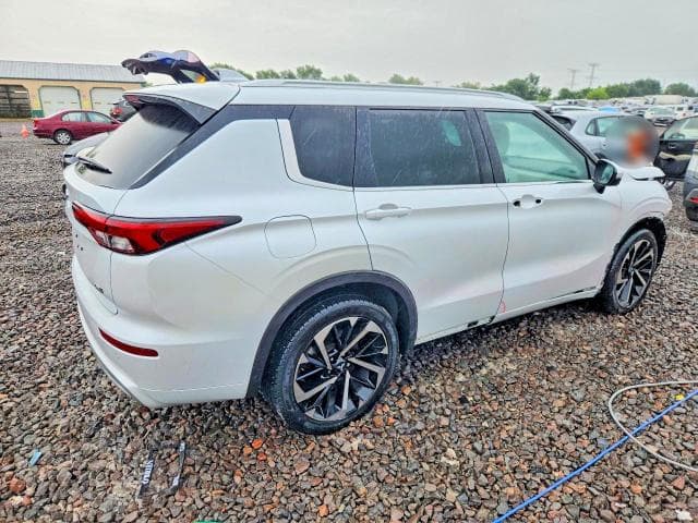 2022 MITSUBISHI OUTLANDER SEL 3