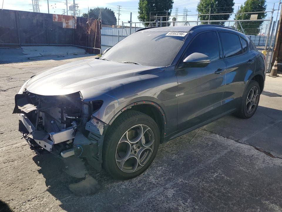 2022 ALFA ROMEO STELVIO