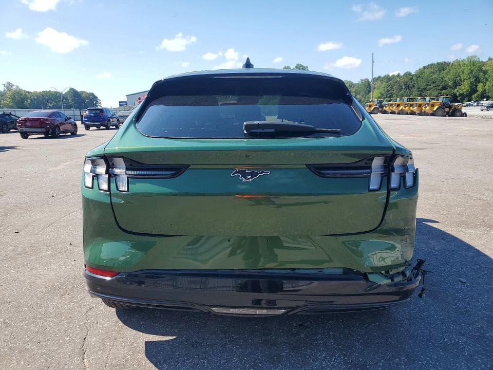 2024 FORD MUSTANG MACH-E PREMIUM 6