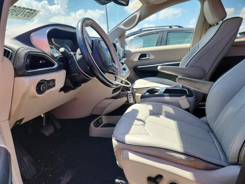 2018 CHRYSLER PACIFICA HYBRID LIMITED 7