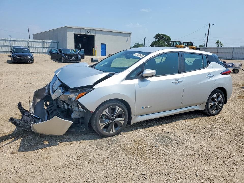 2018 NISSAN LEAF SV - 1