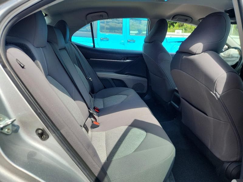 2022 TOYOTA CAMRY LE 10