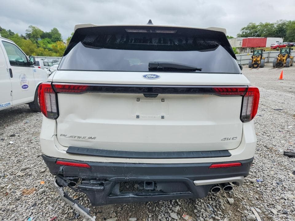 2025 FORD EXPLORER PLATINUM 6