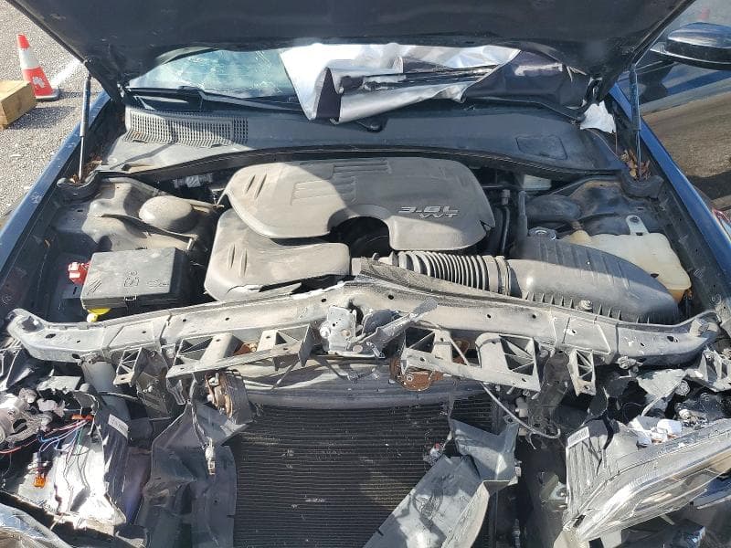 2019 CHRYSLER 300 TOURING 11