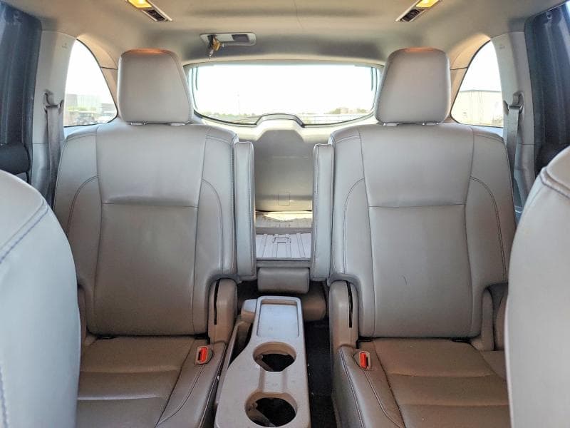 2019 TOYOTA HIGHLANDER XLE 10