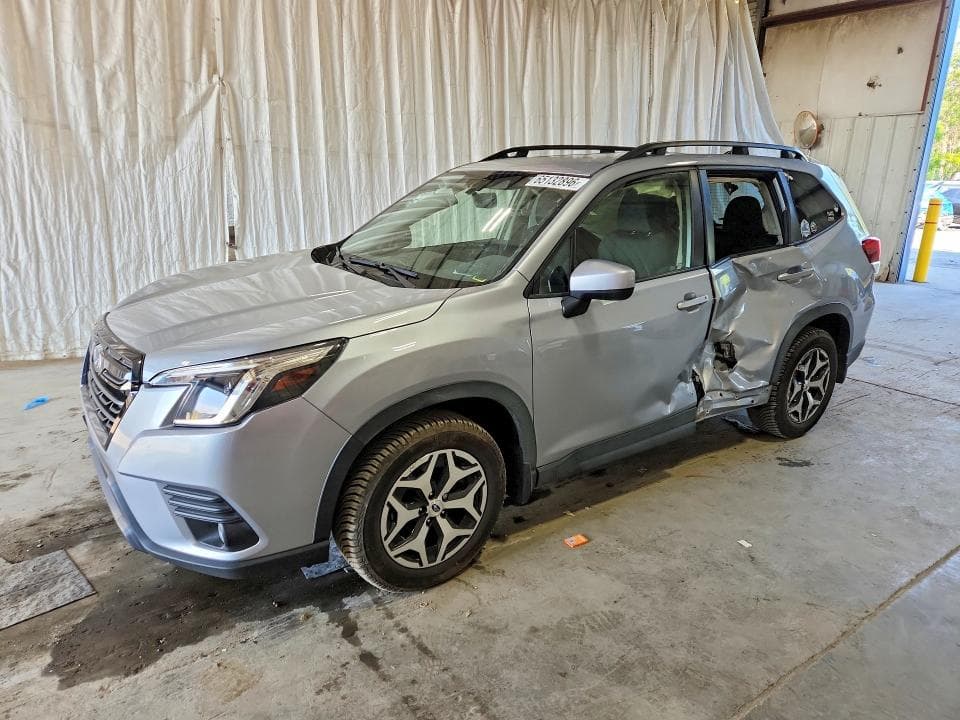 2024 SUBARU FORESTER PREMIUM - 1