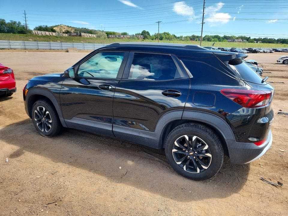 2021 CHEVROLET TRAILBLAZER LT 2