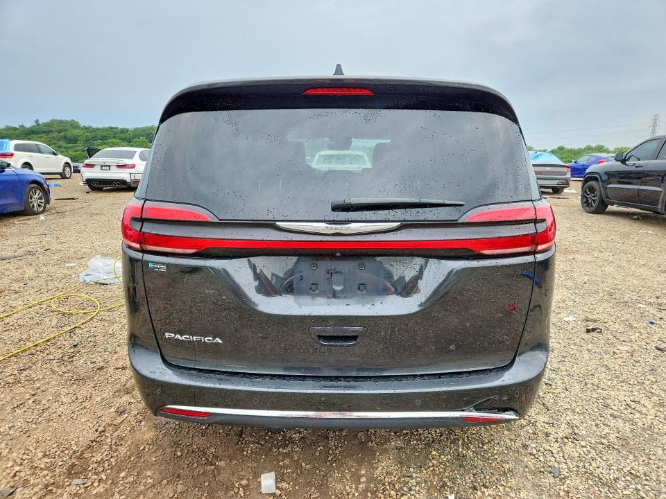 2021 CHRYSLER PACIFICA TOURING L 6