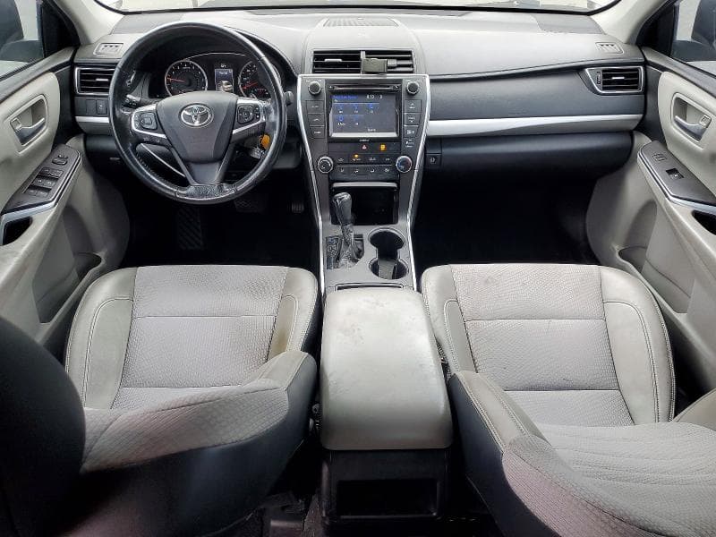 2017 TOYOTA CAMRY SE 8