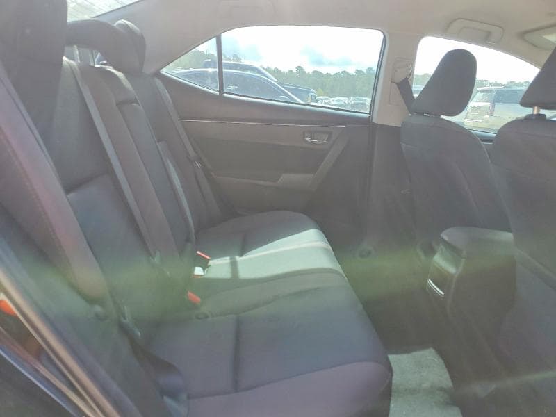 2018 TOYOTA COROLLA LE 10