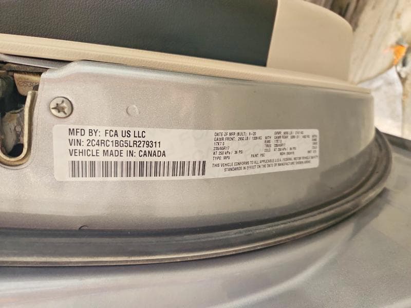 2020 CHRYSLER PACIFICA TOURING L 14