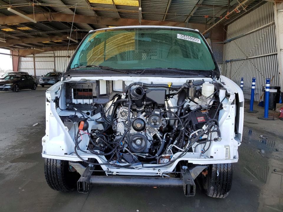 2026 GMC SAVANA G2500 5