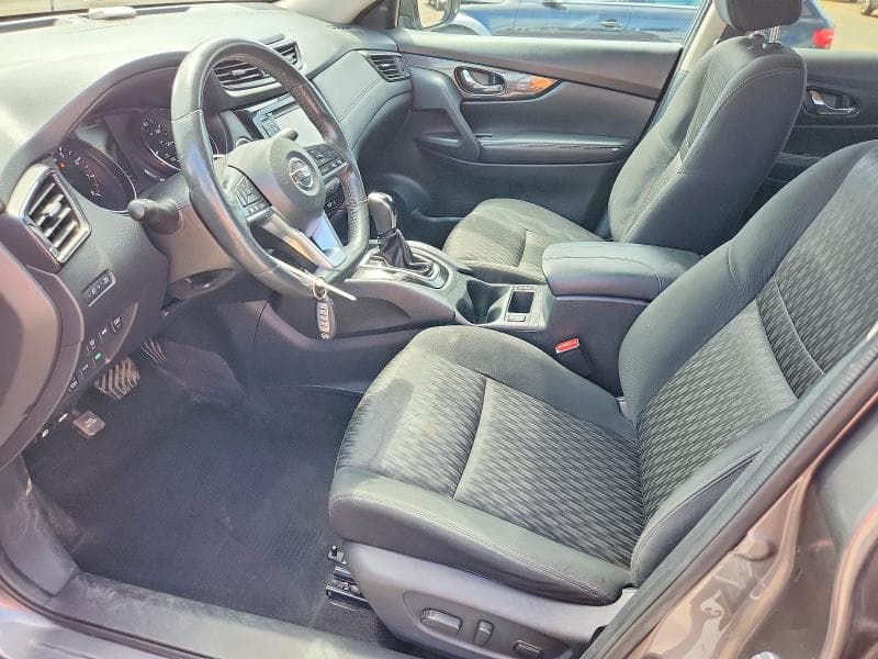 2017 NISSAN ROGUE SV 7